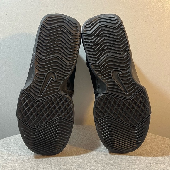 Nike Lebron Witness VIII Black/White-Volt Men's Shoe Size 9.5 FB2239-002 - Picture 6 of 11